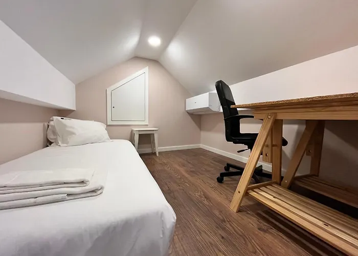 Nomad's Fine Arts Collection * Порту